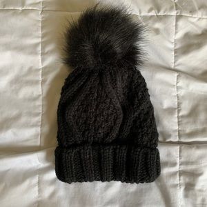 Aerie Cable Beanie